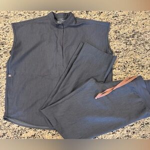 Figs Medium Rafaela Scrub Top & Medium Tall Livingston Pants